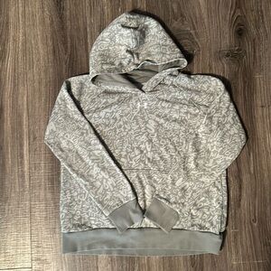 Under Armour girls size Youth Large sweatshirt